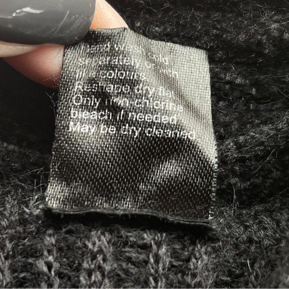 Segreto Wool Rayon Blend Black Knit V-neck Sweater‎ Men's Size XL - Picture 6 of 6